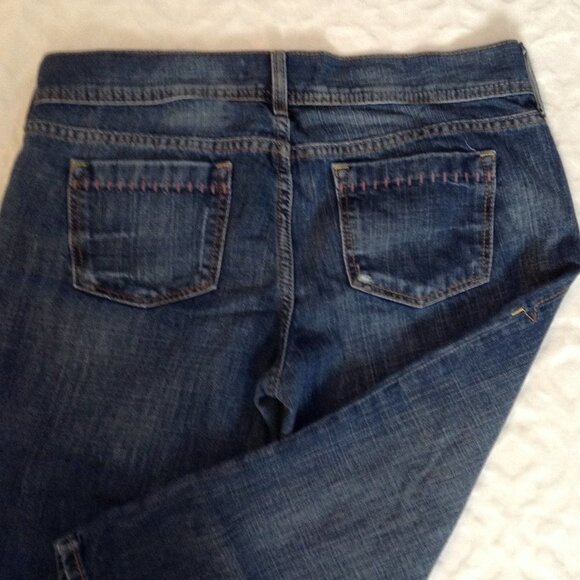 Old Navy denim crop jeans 12 reg - Picture 4 of 4